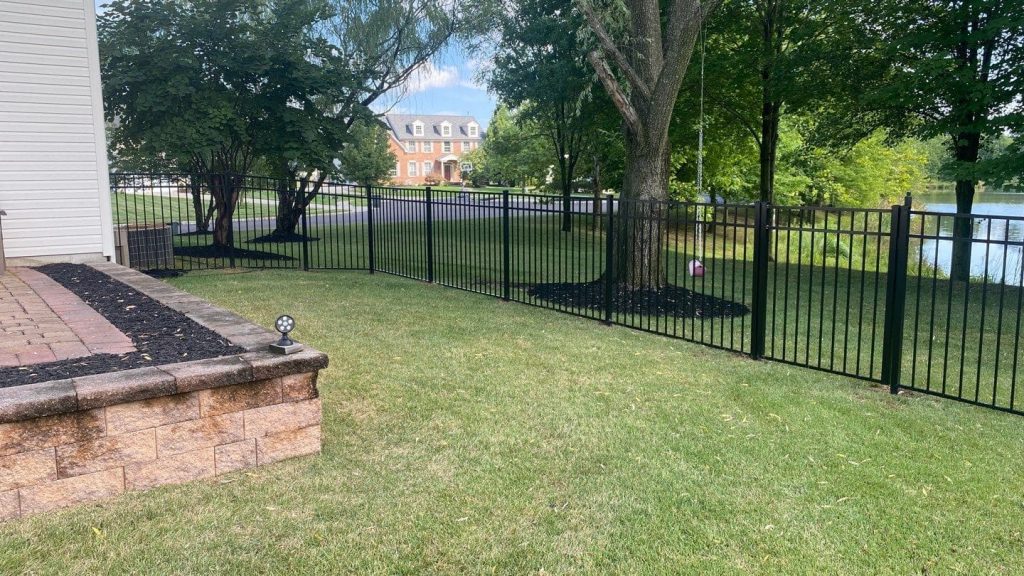 Aluminum Fence Supply 15 pool-code-black-aluminum-fence