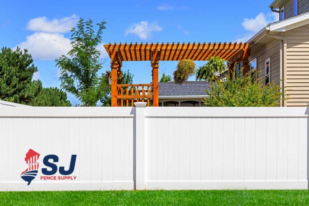 Benefits of Vinyl Fencing